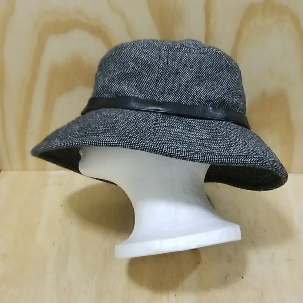Banana Republic Tweed Bucket Hat Sz Small/Med ( Unisex )